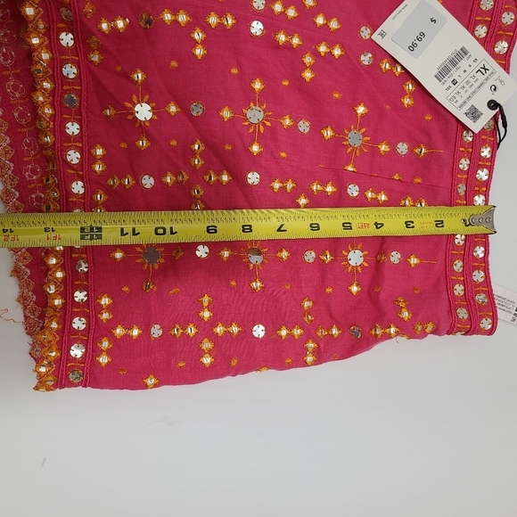 ZARA SHORTS WITH EMBROIDERY FUCHIA COLOR | 7521/254/630 - Picture 14 of 15